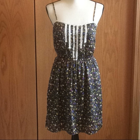 Lush Flower Print Spaghetti Strap Sundress - Picture 2 of 4